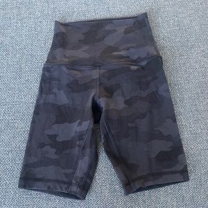Lululemon biker shorts